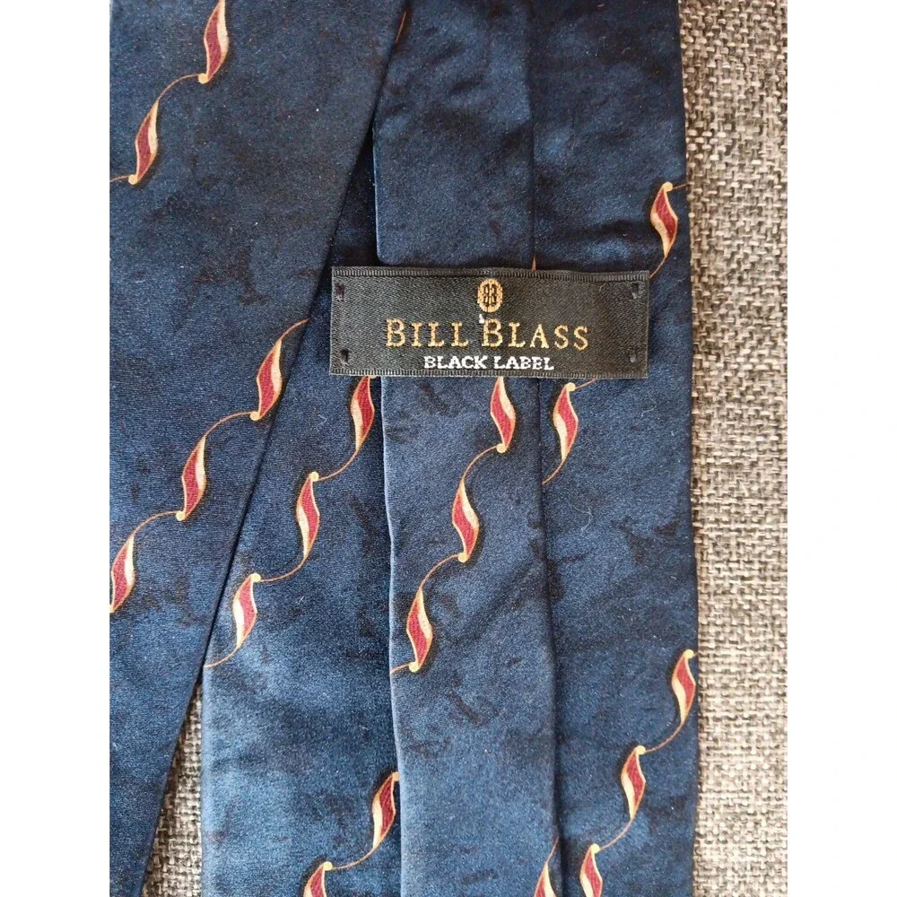 Tie 70s 80s 90s Y2K Mens Bill Blass Silk Blue Red Beige 4 Wide 57 Long